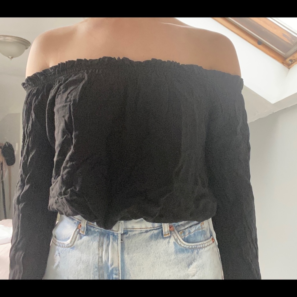 Brand Melville off the shoulder top